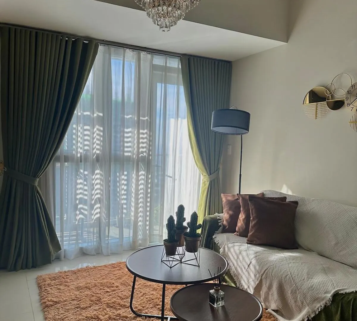 King Size 3-Bedroom In Uptown Parksuites Bgc Manila Apartment