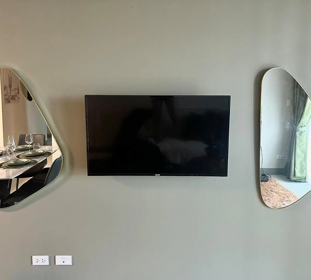 King Size 3-Bedroom In Uptown Parksuites Bgc Manila Apartment