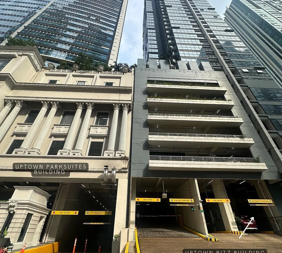 King Size 3-Bedroom In Uptown Parksuites Bgc Manila Philippines