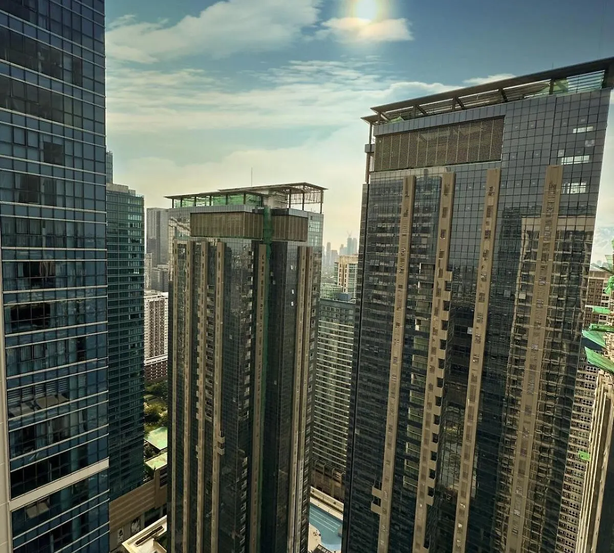 King Size 3-Bedroom In Uptown Parksuites Bgc Manila