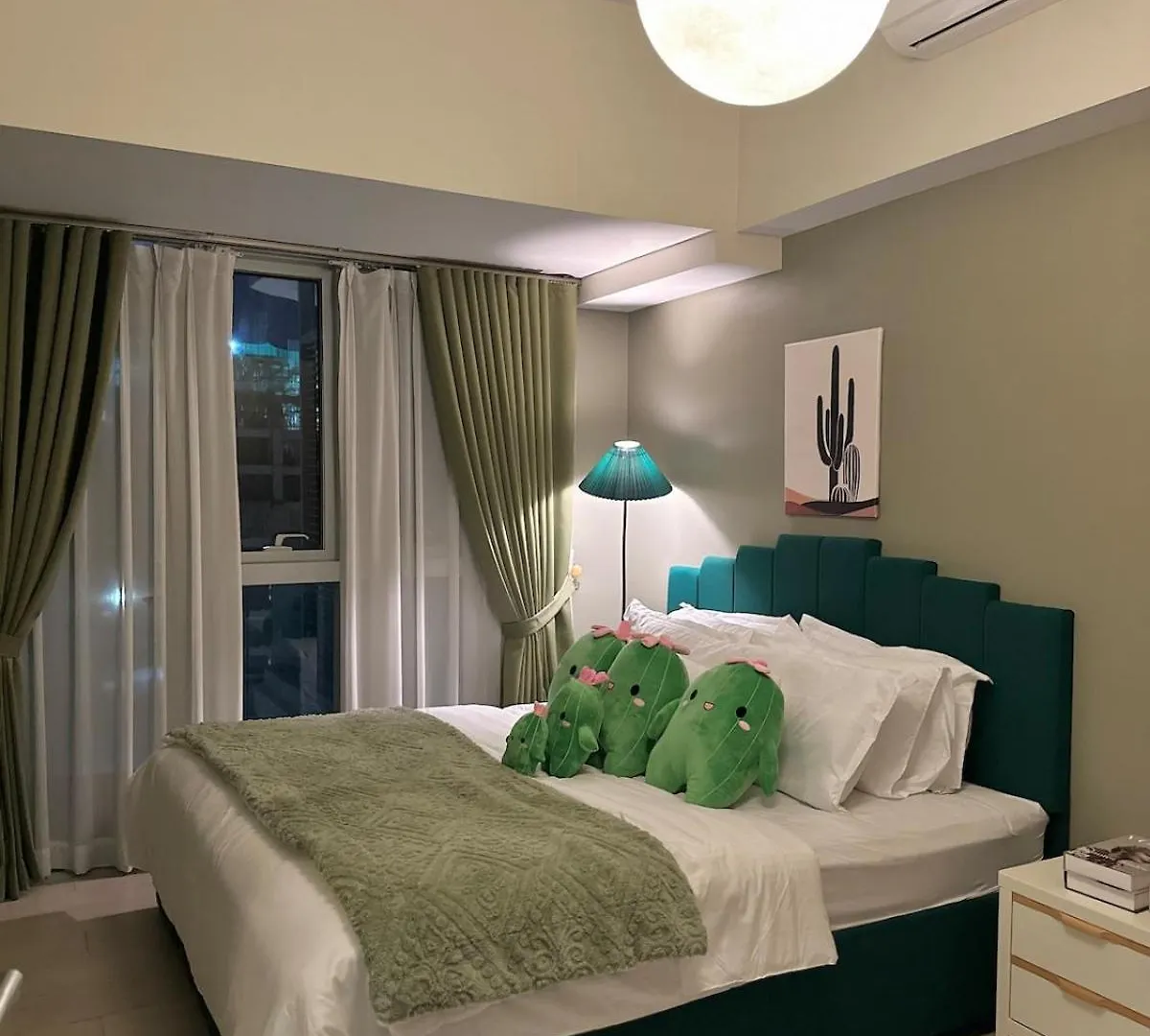 King Size 3-Bedroom In Uptown Parksuites Bgc Manila
